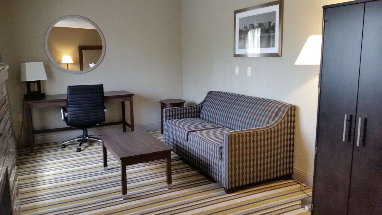 Photo of Livingroom in Chilton