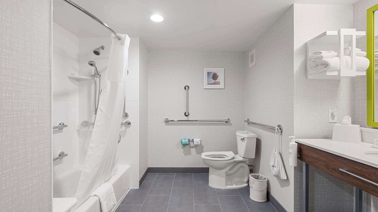 Photo of Bathroom in Front Royal