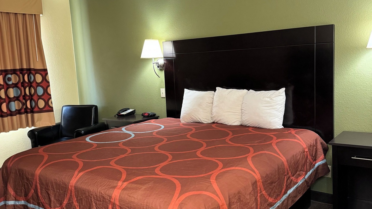 Photo of Bedroom in Moriarty