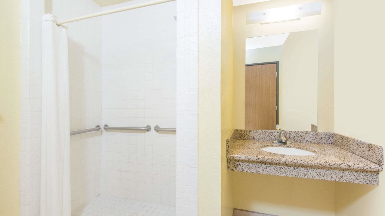 Photo of Bathroom in Moriarty
