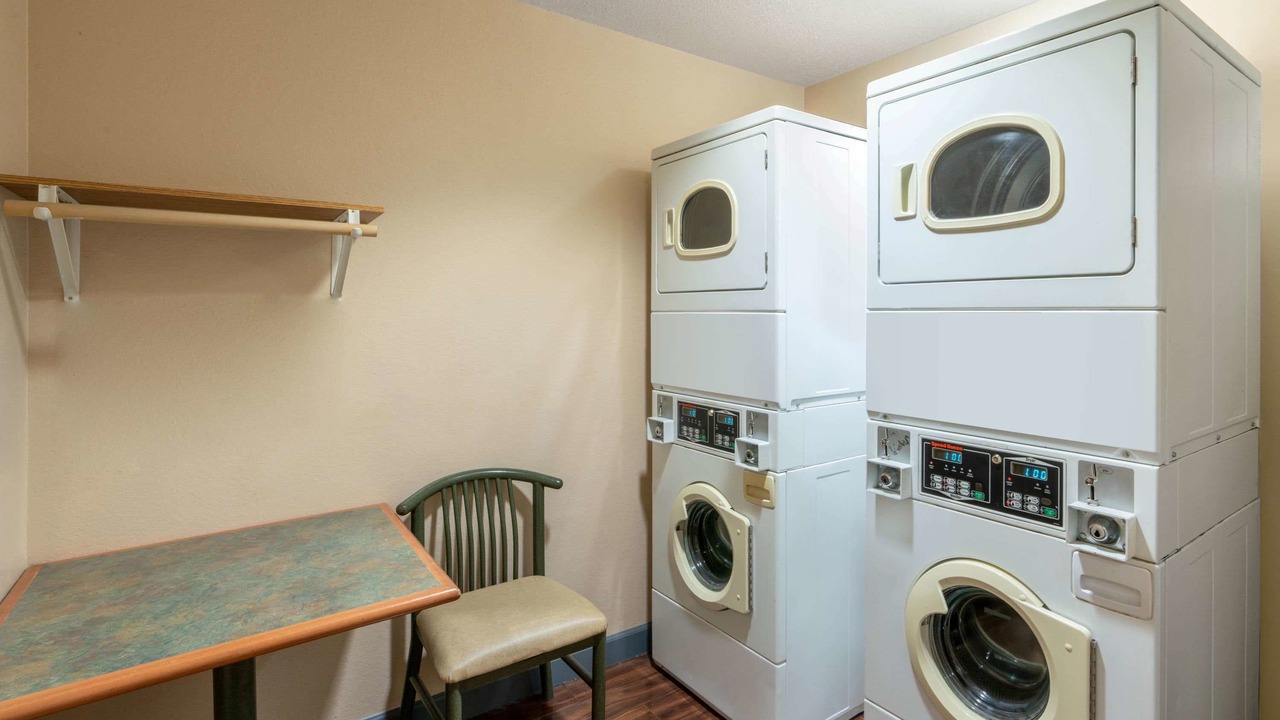 Photo of Bedroom in Raton