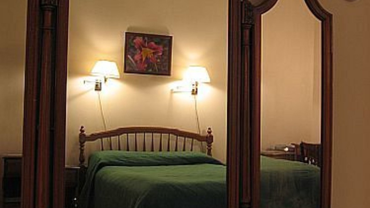 Photo of Bedroom in Troy
