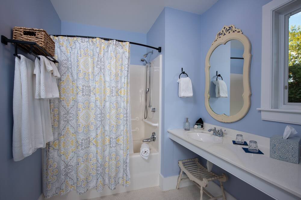 Photo of Bathroom in Vergennes