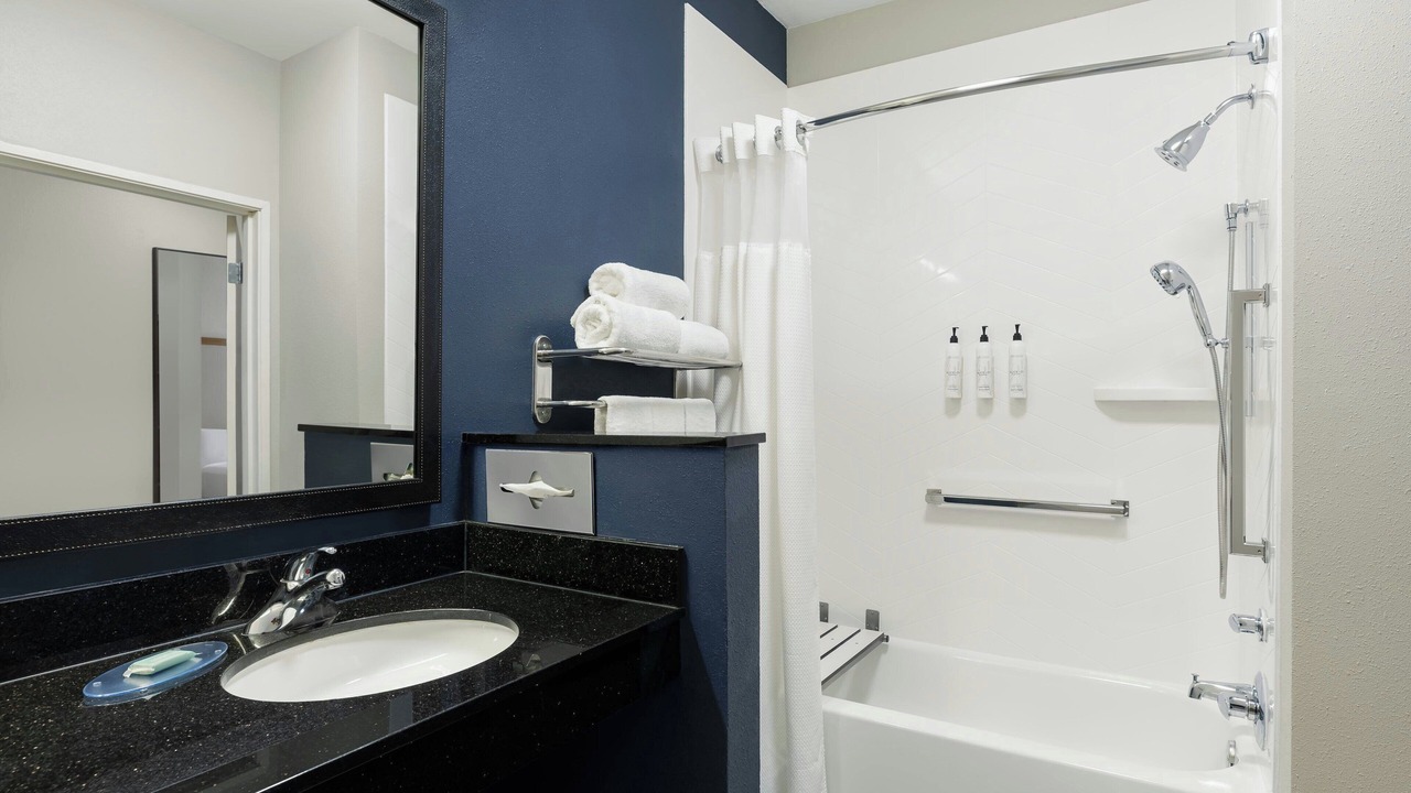 Photo of Bathroom in Roseville