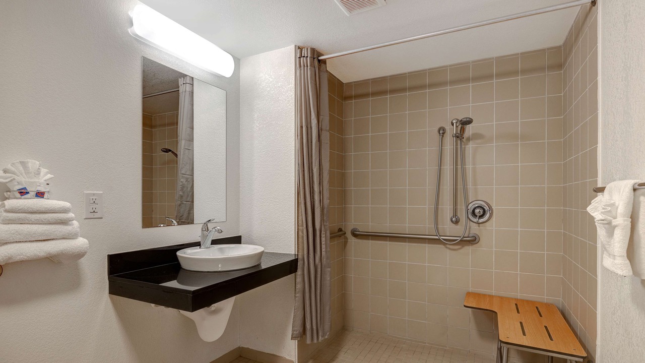 Photo of Bathroom in Lakeville
