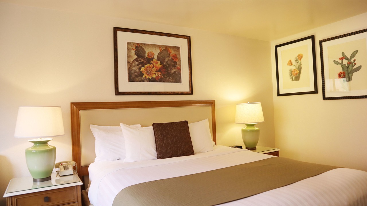 Photo of Bedroom in Pojoaque