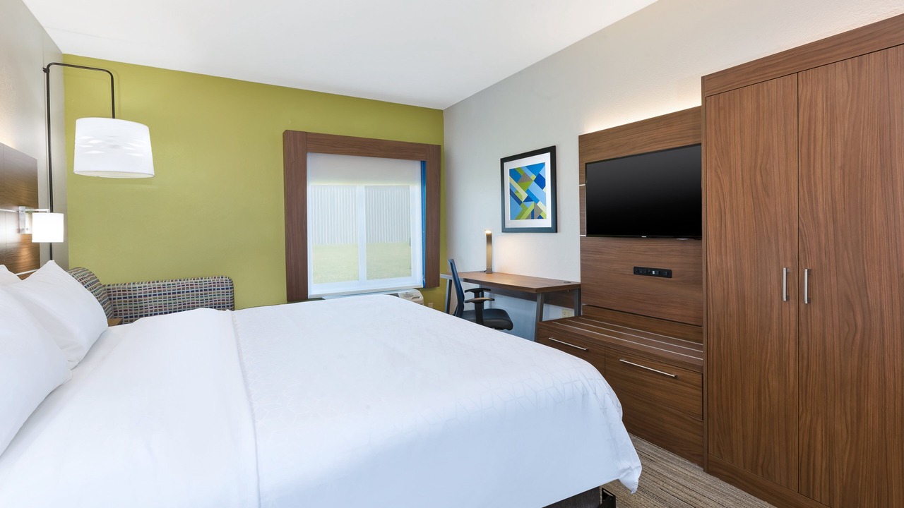Photo of Bedroom in Three Rivers