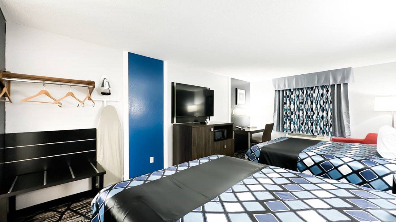 Photo of Bedroom in Blaine