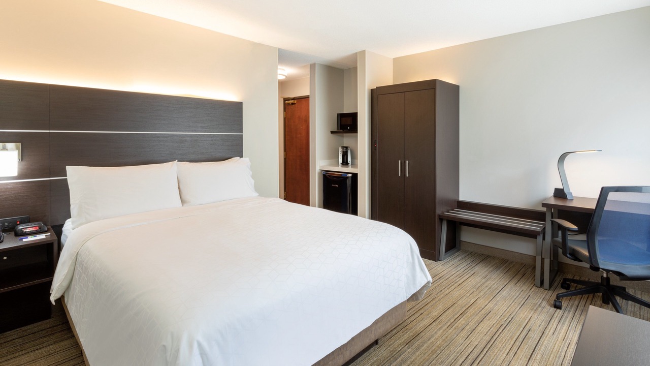 Photo of Bedroom in Downtown Minneapolis