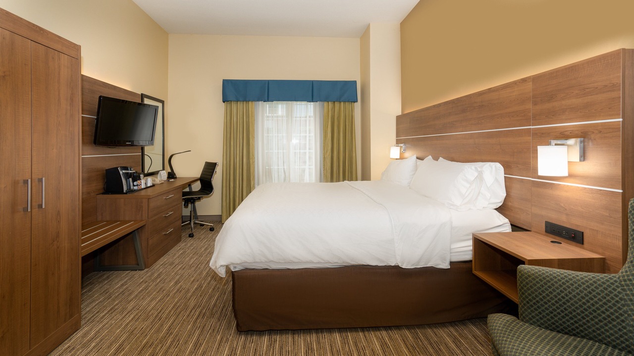 Photo of Bedroom in Inver Grove Heights