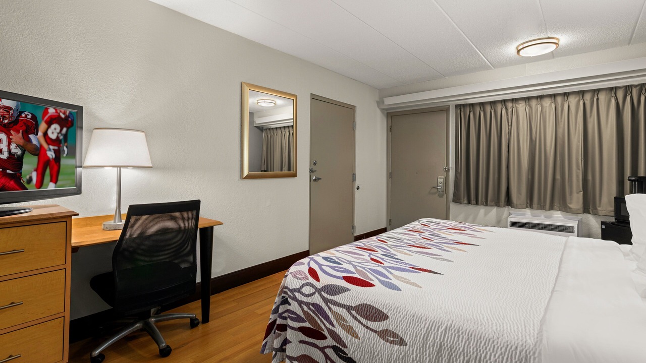 Photo of Bedroom in Salem