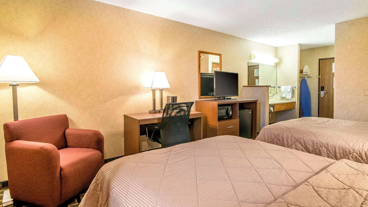 Photo of Bedroom in Raton