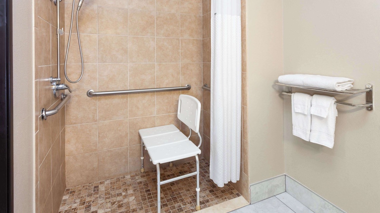 Photo of Bathroom in Hudson
