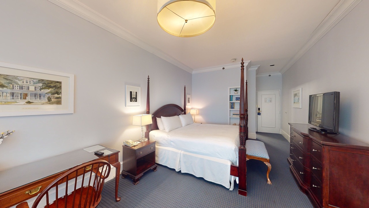 Photo of Bedroom in Avon