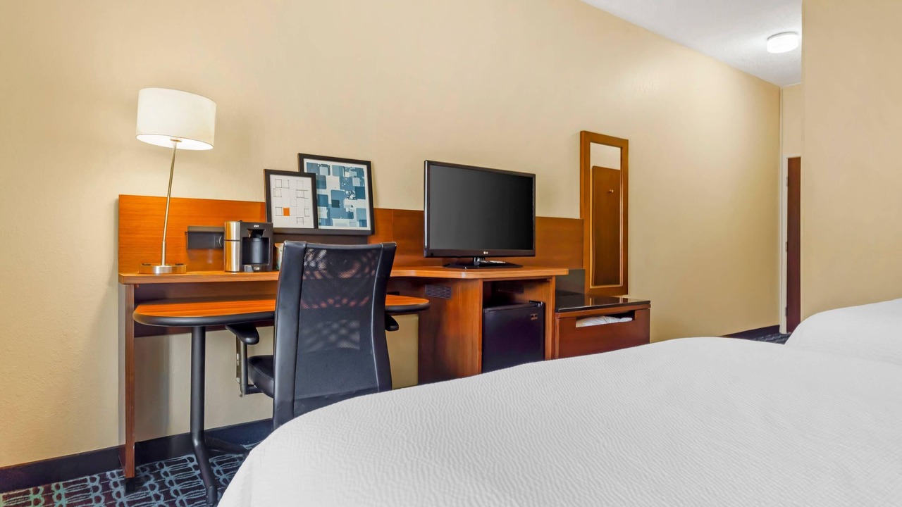 Photo of Bedroom in Ashwaubenon