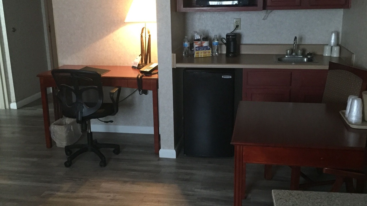 Photo of Bedroom in Broadbent Business Park