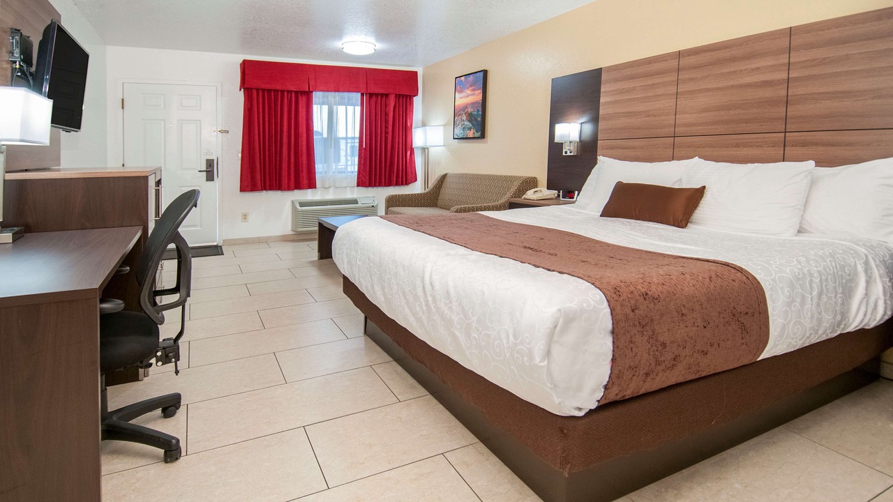 Photo of Bedroom in Santa Rosa
