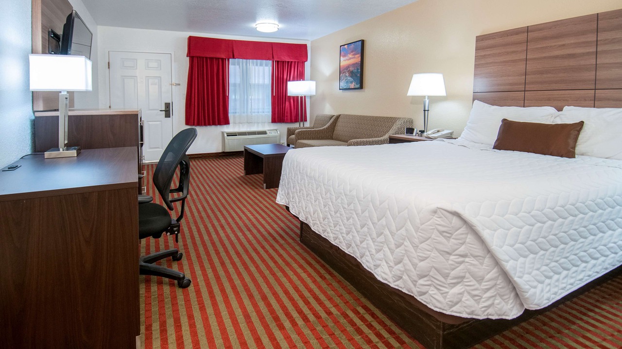 Photo of Bedroom in Santa Rosa