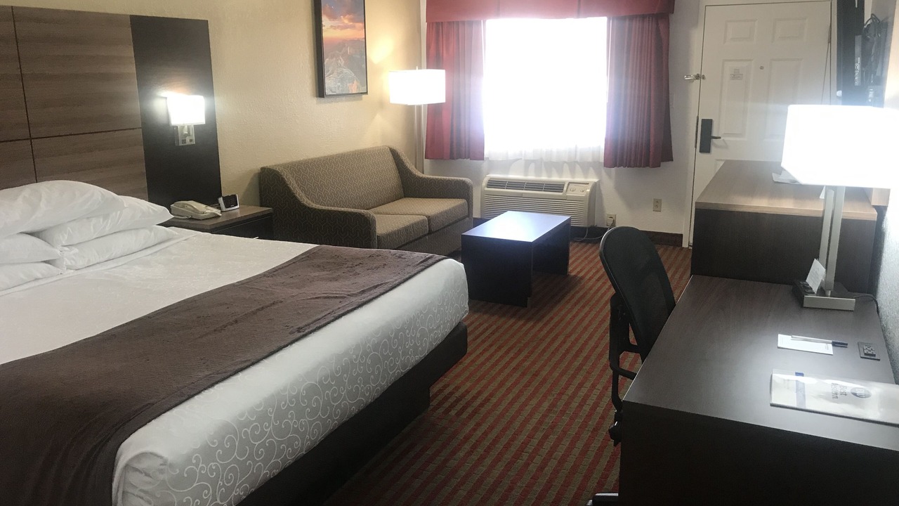 Photo of Bedroom in Santa Rosa