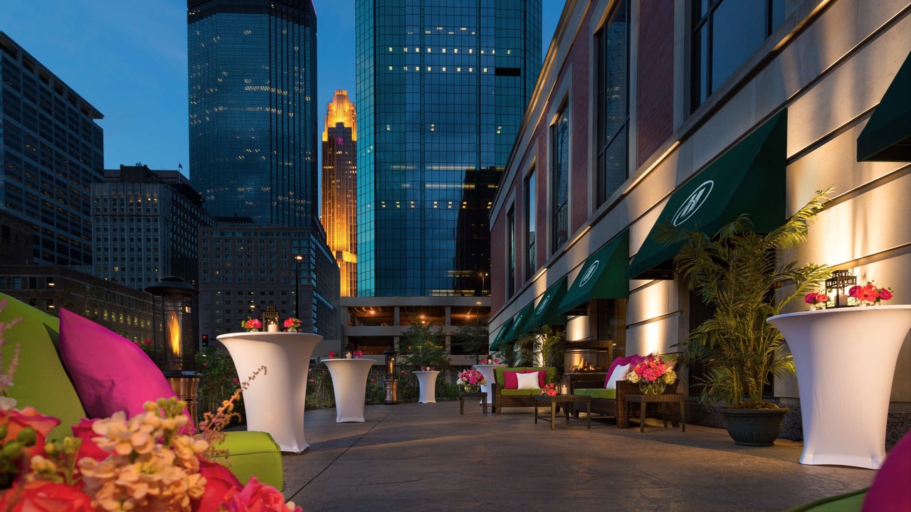 Photo of Patio Balcony in Downtown Minneapolis