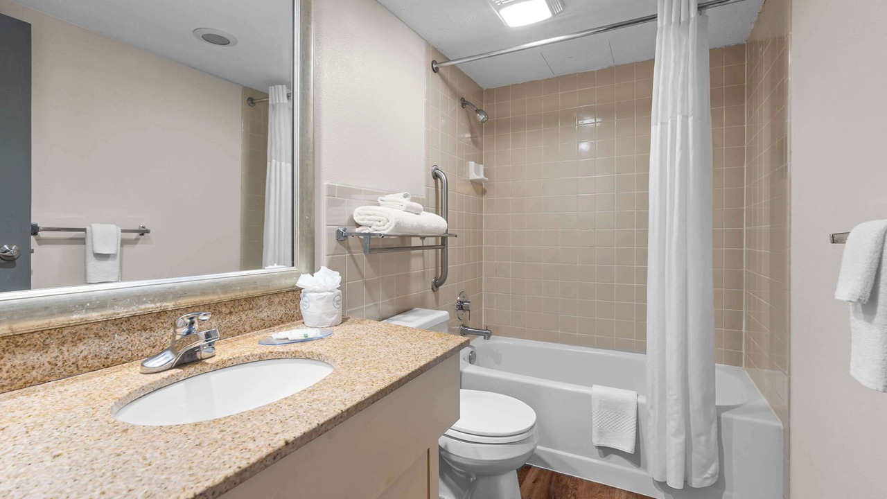Photo of Bedroom in East Bloomington