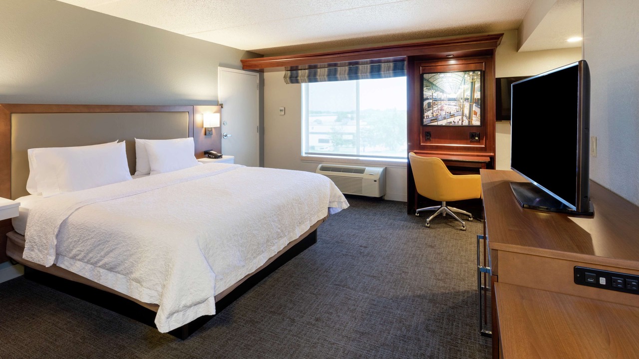 Photo of Bedroom in Eagan