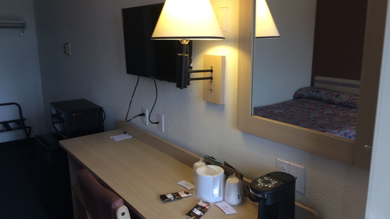 Photo of Bedroom in Raton