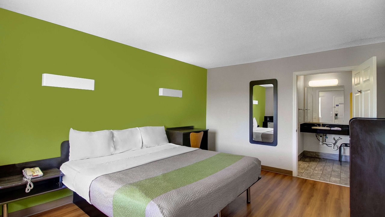 Photo of Bedroom in Charles Town