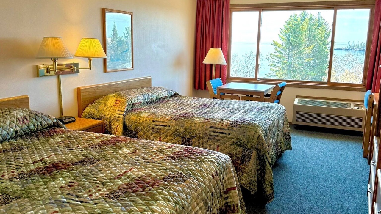 Photo of Bedroom in Grand Marais