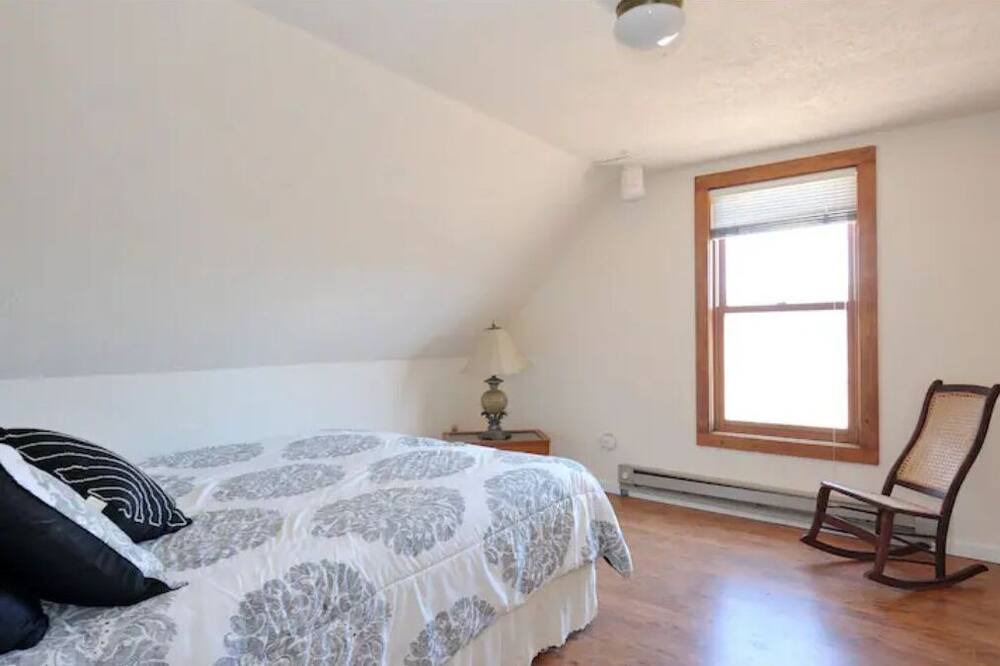Photo of Bedroom in El Rancho