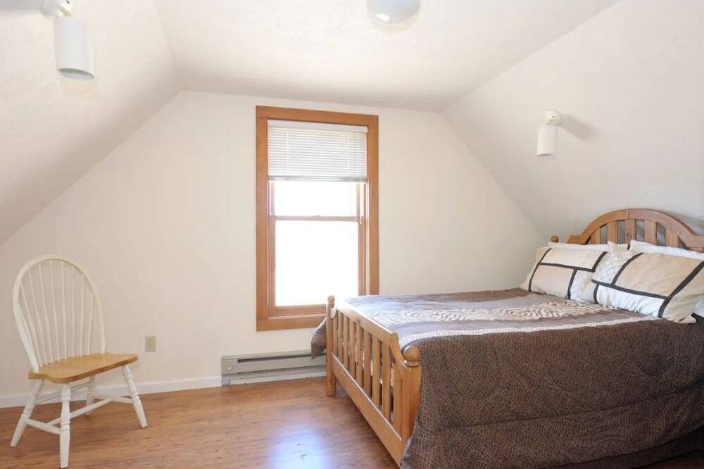 Photo of Bedroom in El Rancho
