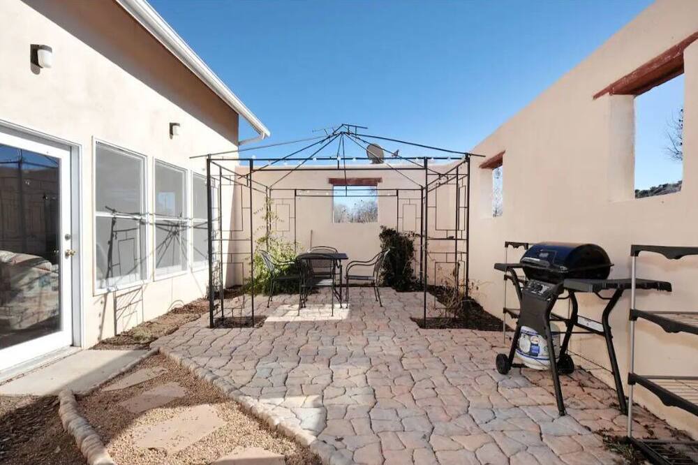Photo of Patio Balcony in El Rancho