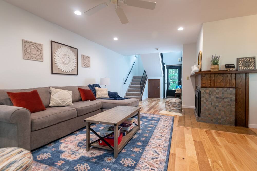 Photo of Livingroom in Torrington