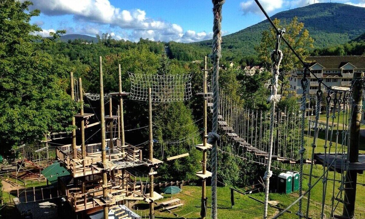 Photo of Outdoor in Hancock