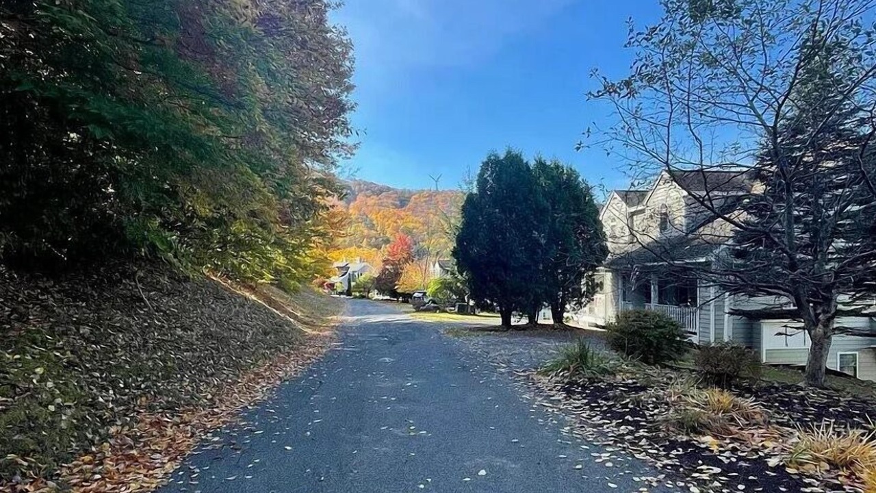 Photo of Outdoor in Hancock