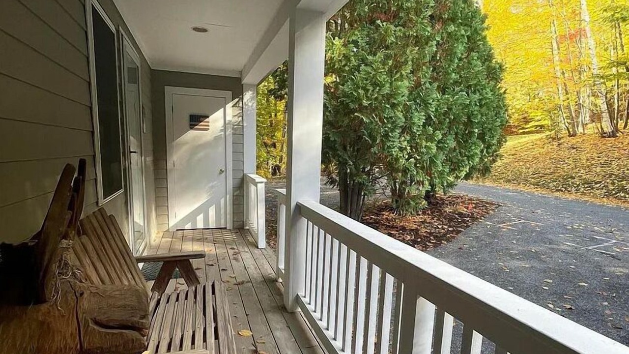 Photo of Outdoor in Hancock
