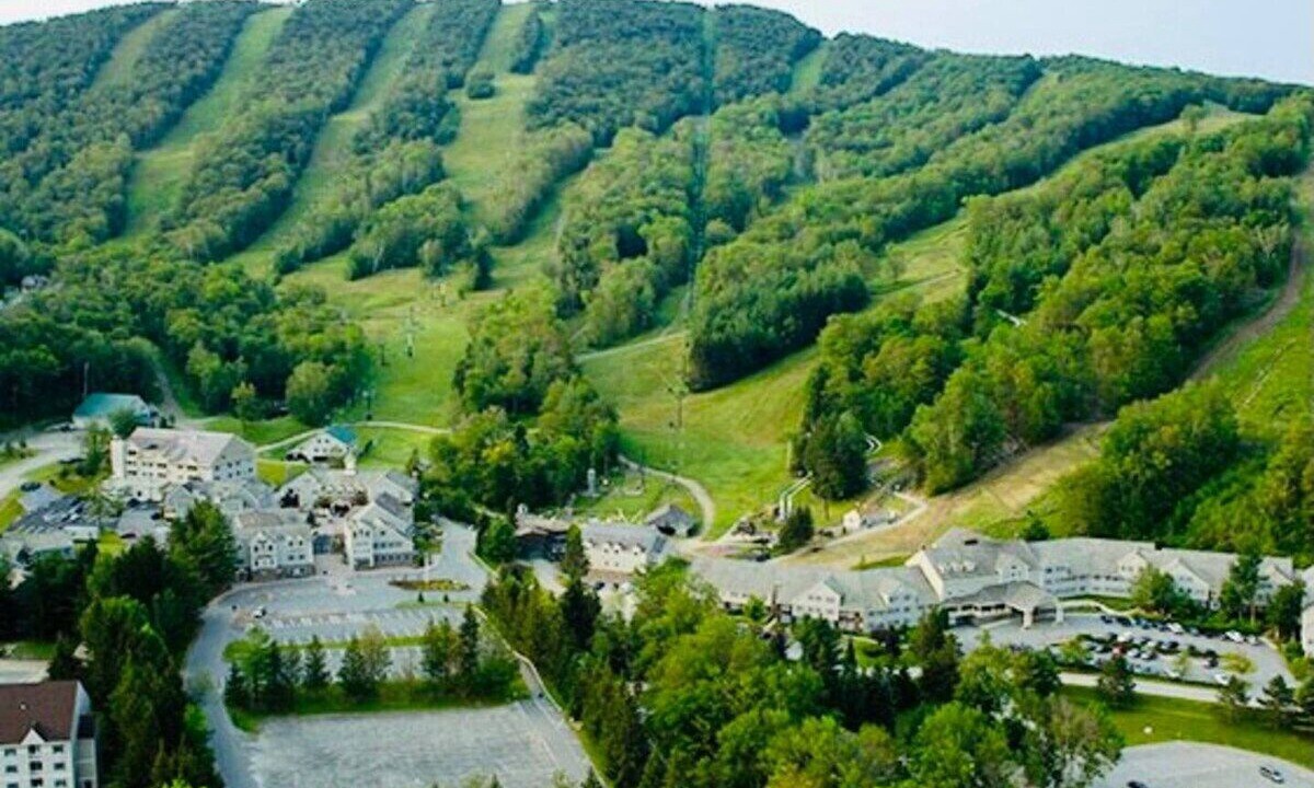 Photo of Outdoor in Hancock