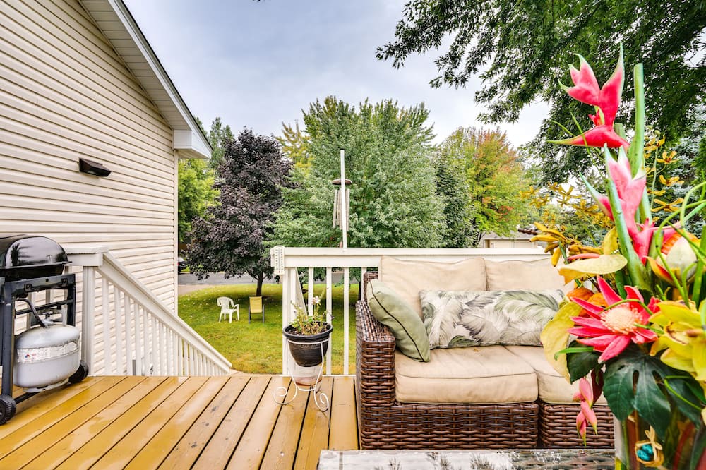 Photo of Outdoor in Loretto