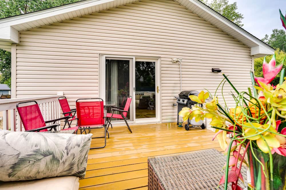 Photo of Outdoor in Loretto
