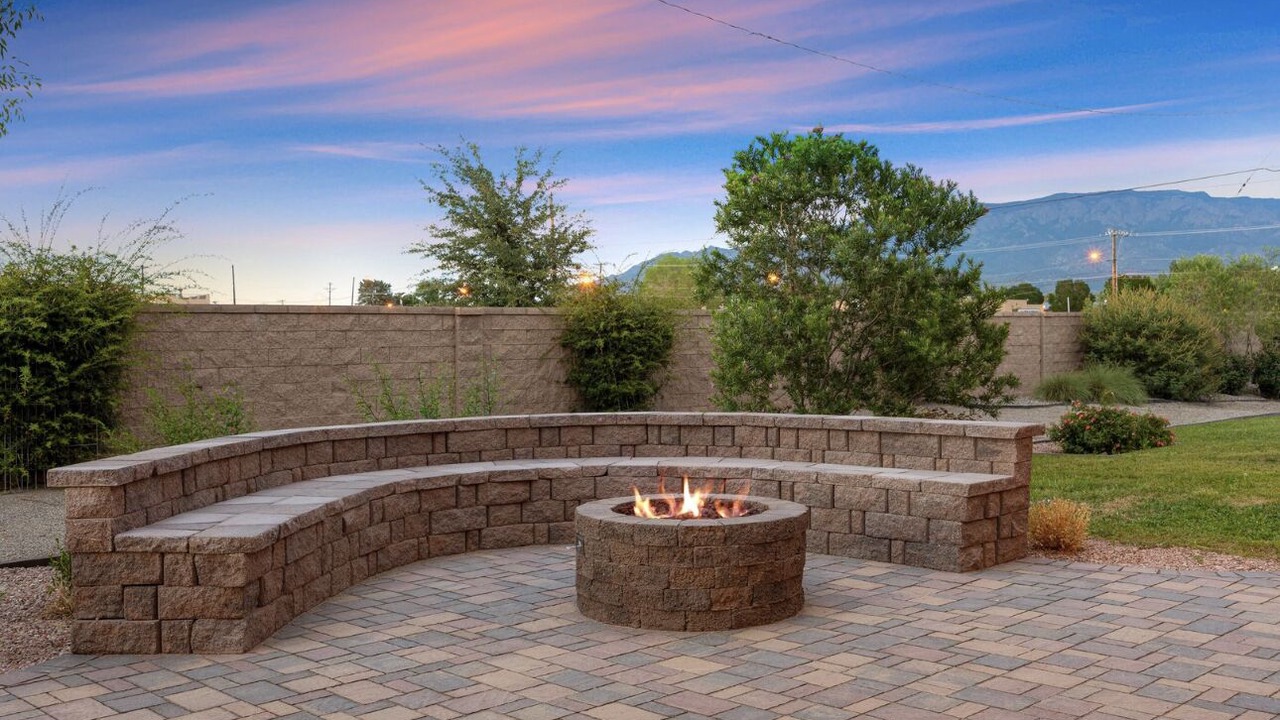 Photo of Patio Balcony in North Valley