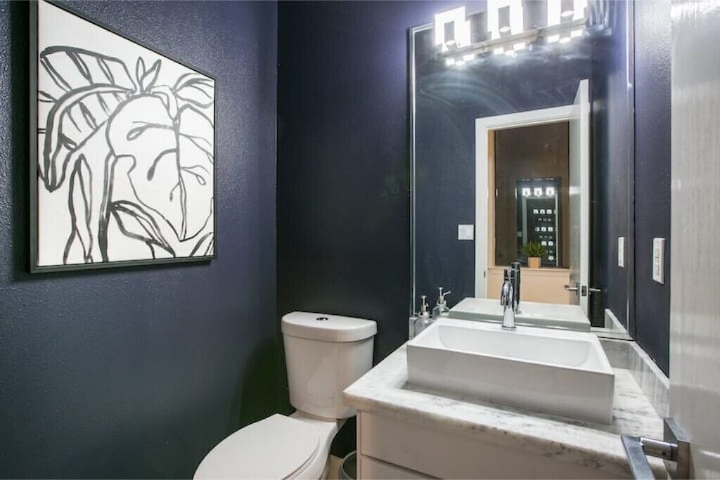 Photo of Bathroom in Albuquerque