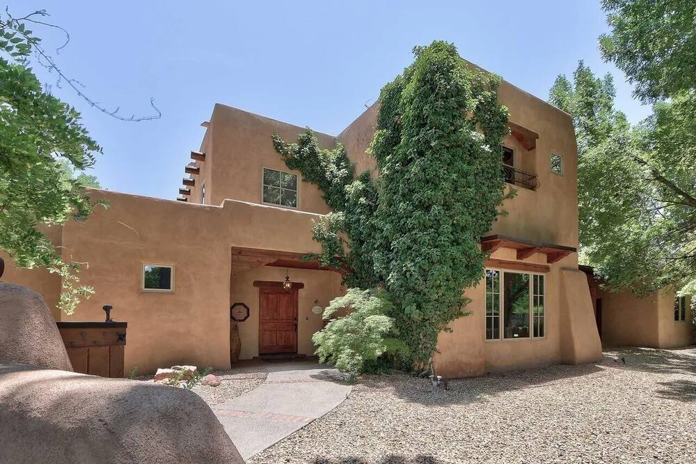 Photo of Outdoor in Los Ranchos de Albuquerque