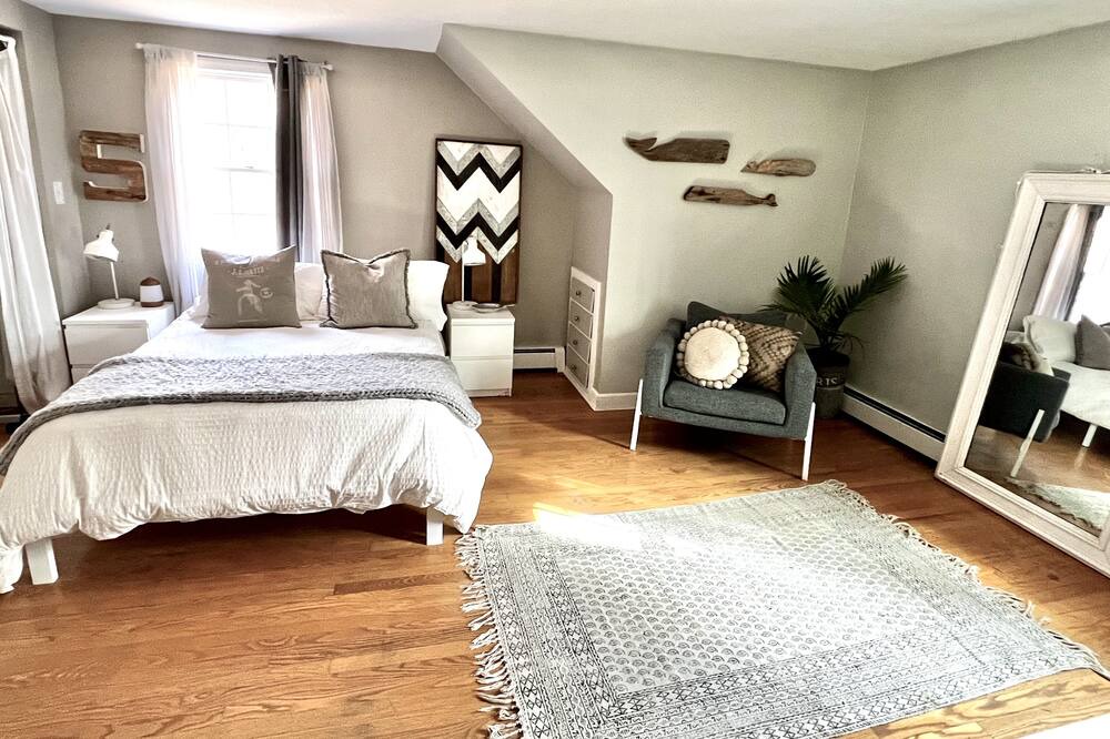 Photo of Bedroom in Canton