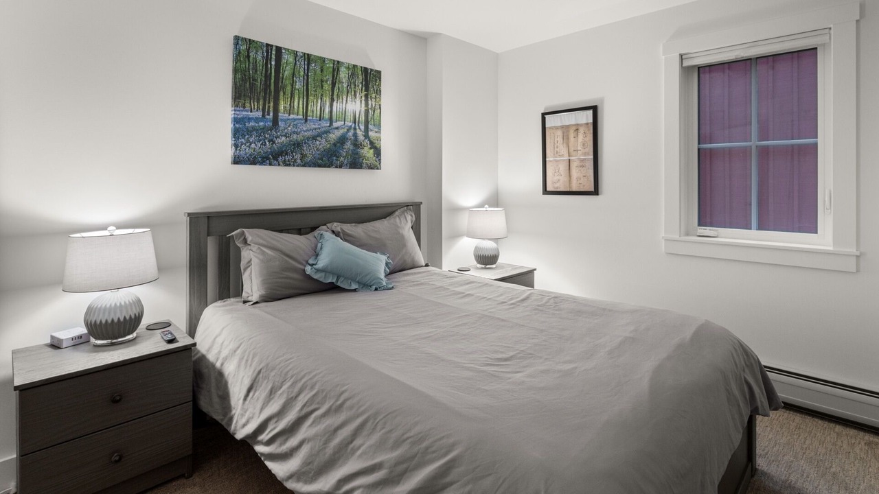 Photo of Bedroom in Warren