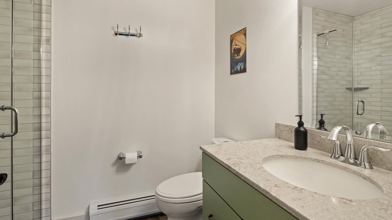 Photo of Bathroom in Warren