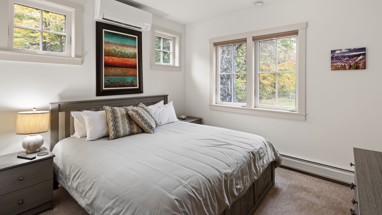 Photo of Bedroom in Warren
