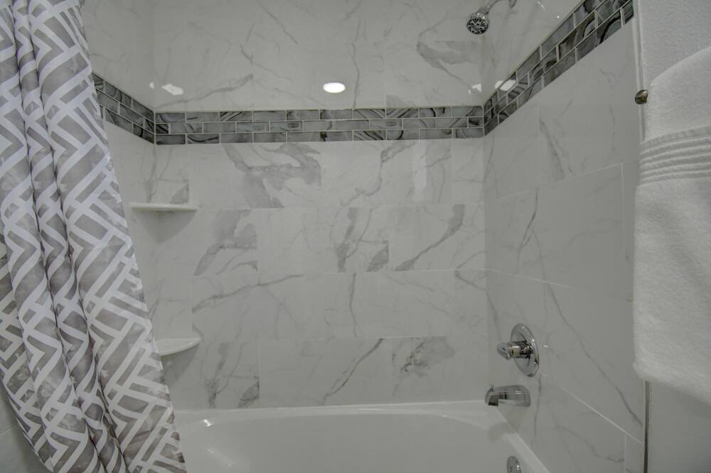 Photo of Bathroom in Raynolds Addition