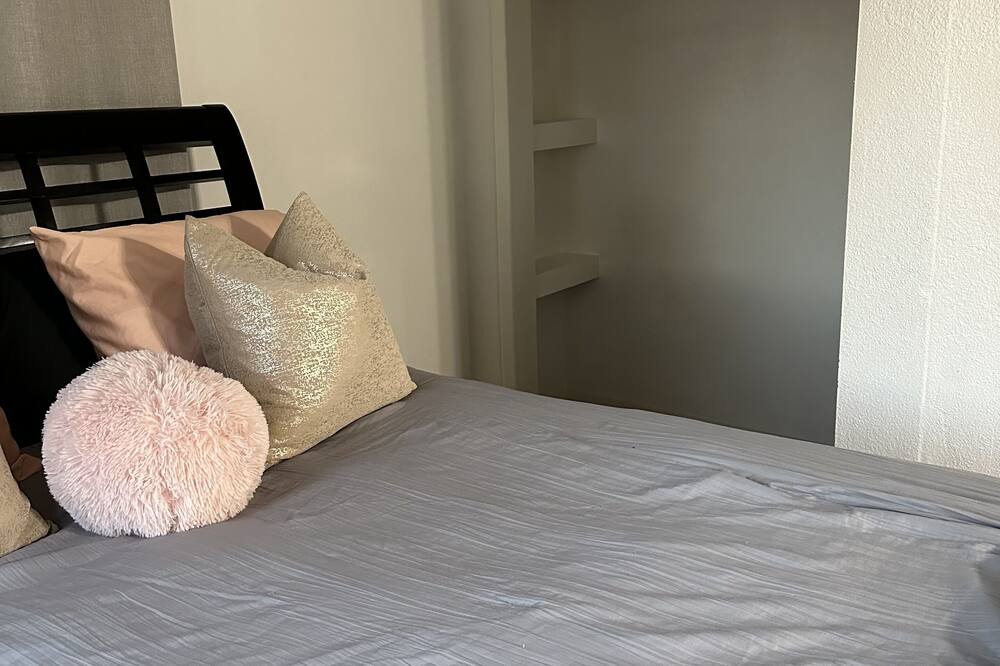 Photo of Bedroom in West Old Town
