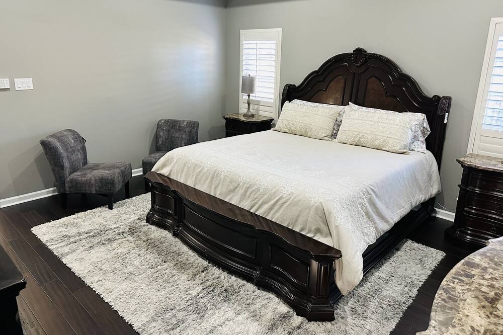 Photo of Bedroom in Bryant