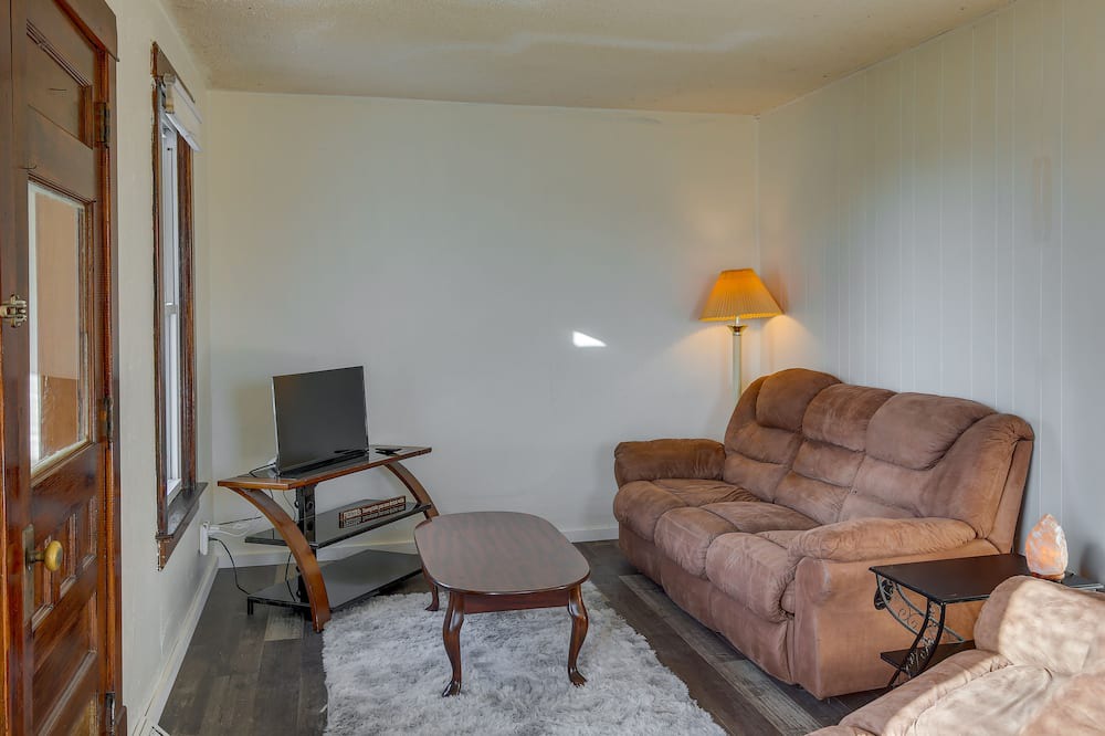 Photo of Livingroom in Blooming Prairie